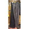 Image 1 : 2 PAIRS OF MENS SIZE 34 X 32 PERRY ELLIS PORTFOLIO