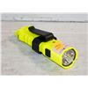 PELICAN 3315 FLASHLIGHT WATERPROOF AND