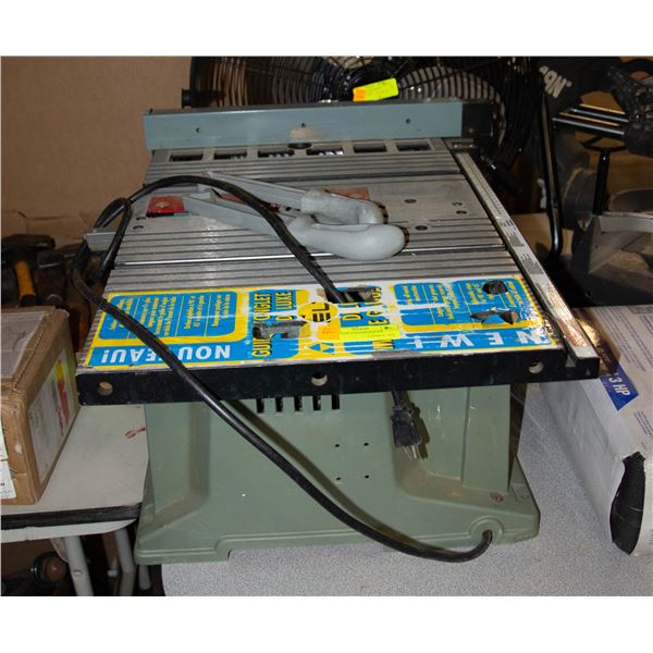 DELTA 10" TABLE SAW