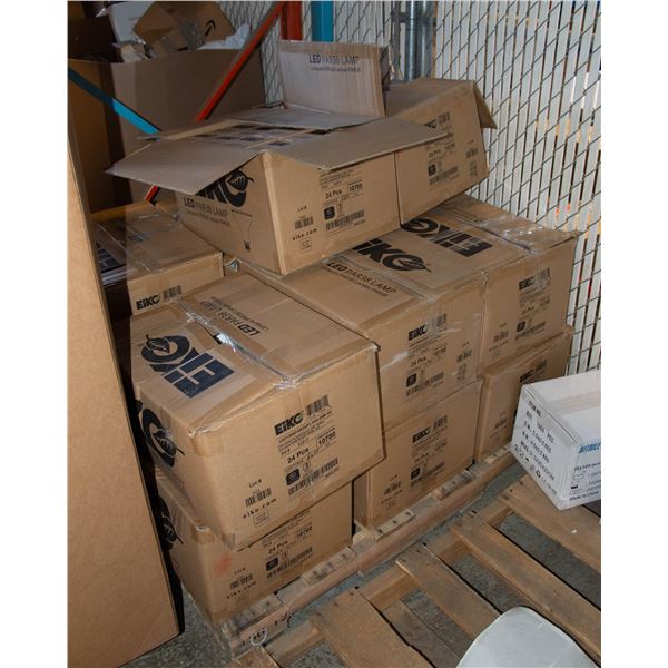 PALLET OF USED FLOOD LED LIGHTBULBS