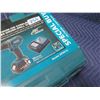 Image 3 : Makita XPH012 Cordless LXT Hammer Driver-Drill Kit   in Hard Case