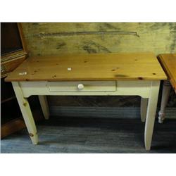 Pine table with drawer (92)