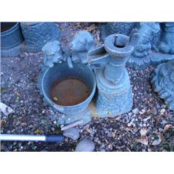 CHOICE on 4 cast iron 2 dog Pump Fountain  (100)