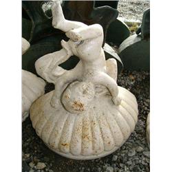 CHOICE on 6 Cherub wall mounted cast iron planters (100)