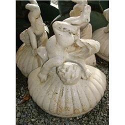 CHOICE on 6 Cherub wall mounted cast iron planters (100)