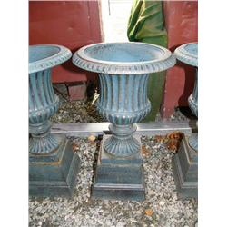 CHOICE on 7 19" Plant Pots (100)