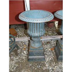 CHOICE on 7 19" Plant Pots (100)