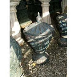 CHOICE on 4 25" Covered Iron Planter (100)