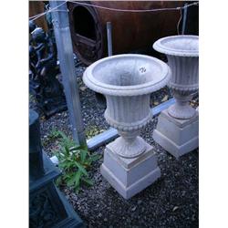 CHOICE on 10 26" White Iron Planters (100)