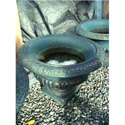 CHOICE on 4 12" Cast Iron Planters (100)