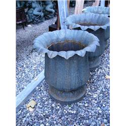 CHOICE on 3 18" Cast Iron Planters (100)