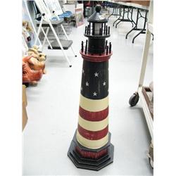 Large wood lighthouse (8888)