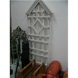 Wooded magazine rack, wooden tool rack, white wooden trellis (1)