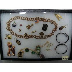 Framed costume jewelry (74)