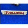 Image 3 : Toblerone Swiss Milk Chocolate Candy Bars (6 x 100g)
