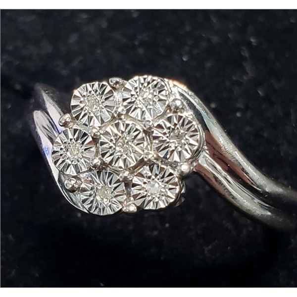 Silver 7 Diamond Ring (~Size 7)(Ring is resizable for $40), Suggested Retail Value $200
