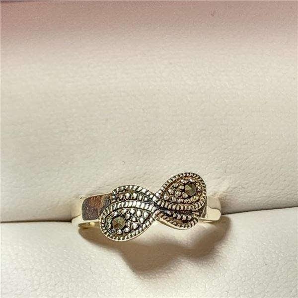 Silver Marcasite Ring (~Size 6)(Ring is resizable for $40), Suggested Retail Value $70