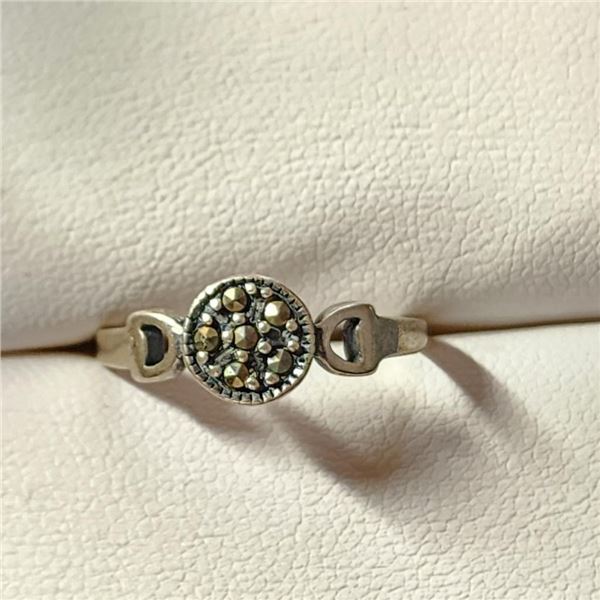 Silver Marcasite Ring (~Size 7)(Ring is resizable for $40) (~length 0 inches), Suggested Retail Valu