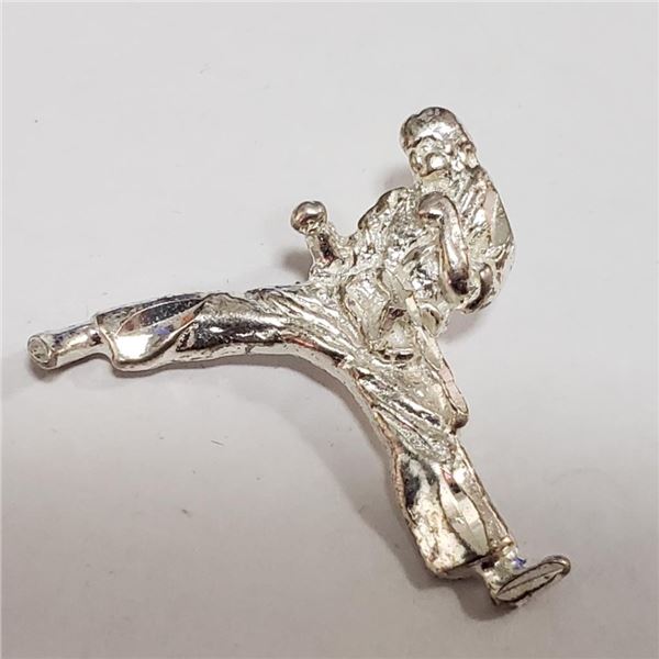 Silver Pendant (~Size 0) (~length 0 inches), Suggested Retail Value $100