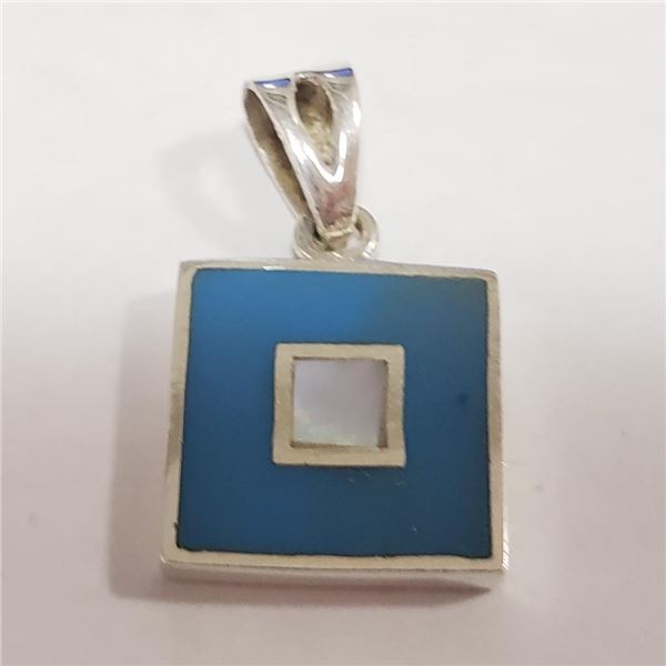 Silver Mother Of Pearl Pendant (~Size 0) (~length 0 inches) (~weight 4.43g), Suggested Retail Value 