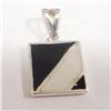 Image 1 : Silver Mother Of Pearl Pendant (~Size 0) (~length 0 inches) (~weight 4.03g), Suggested Retail Value 