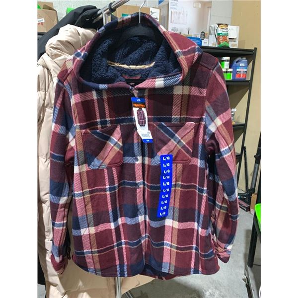 RealTree Ladies Plaid  Sherpa Lined Jacket Size Large