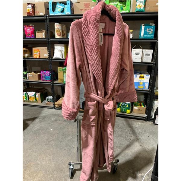 Carole Hochman ladies plush wrap robe size large