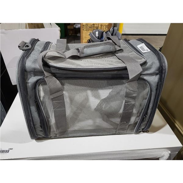 Collapsible Mesh Pet Travel Kennel - 17Lx12Tx11W"