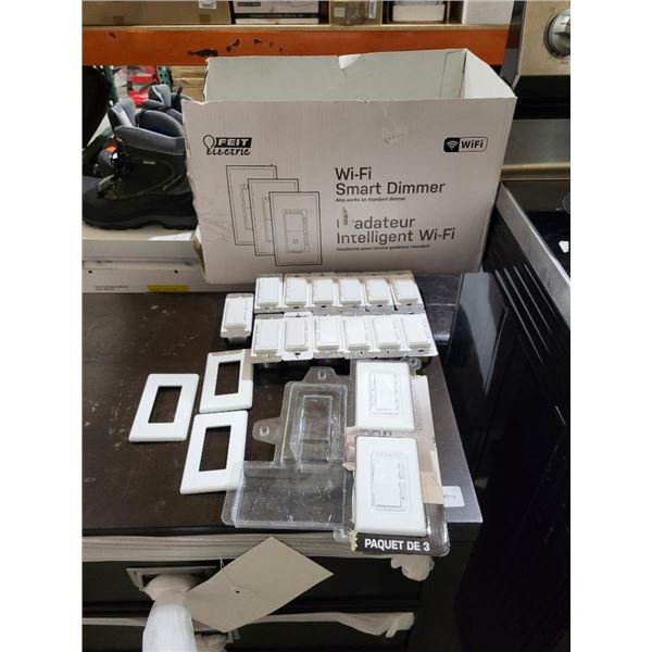 Lot of 15 Feit Electric Wifi Smart Dimmers with 5 Decorative Wall Plates