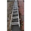 Image 1 : 20' Ladder Cat C