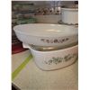 Image 9 : Vintage Pyrex Butterprint Bowl and More - Cat A