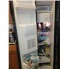 Image 3 : LG Refrigerator with Icemaker - Cat C