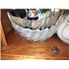 Image 9 : Corelle Teapot and More. - Cat A