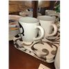 Image 2 : Corelle Dinnerware 17 Piece Set and More - Cat A