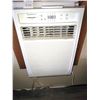 Image 3 : Garrison Wallmount Air Conditioner - Cat C