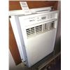 Image 4 : Garrison Wallmount Air Conditioner - Cat C