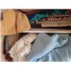 Image 7 : Large Selection of Linens - Cat A
