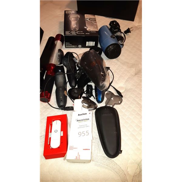 Grooming Tools, Stick Lights and More - Cat A