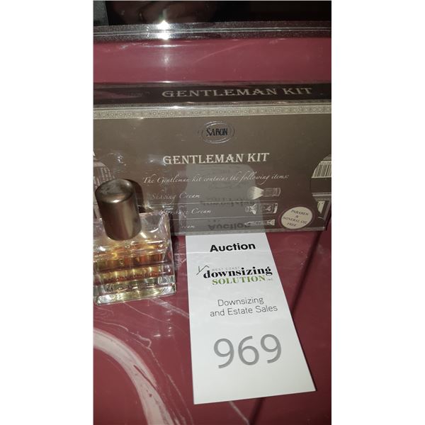 Banana Republic Modern Spray and Gentlemen's Kit - Cat A