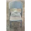 Image 2 : Group of 4 portable indoor/outdoor folding chairs