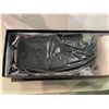 Image 3 : Intelligent Heating - Group of 5 NEW heated socks for Men & Women (assorted sizes) retail value $100