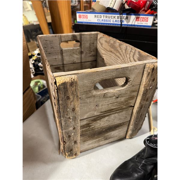 Wood crate