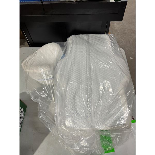 2 cooling /ergonomic pillows
