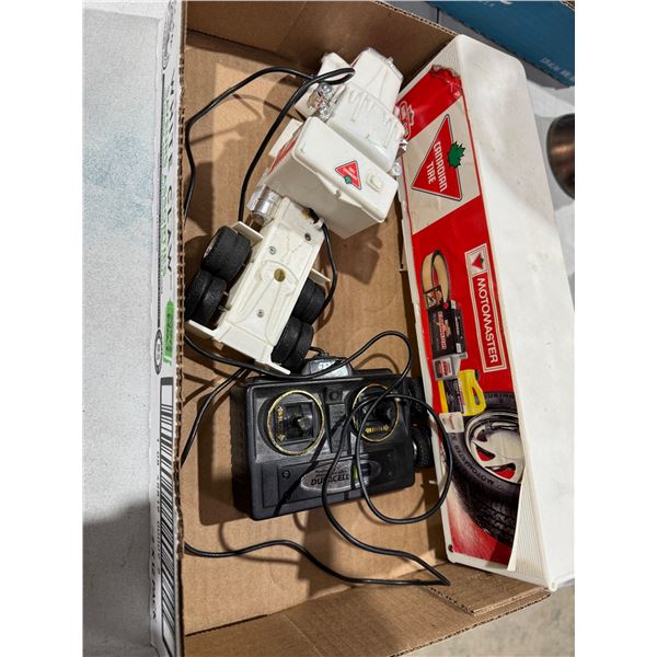 Canadian Tire remote truck