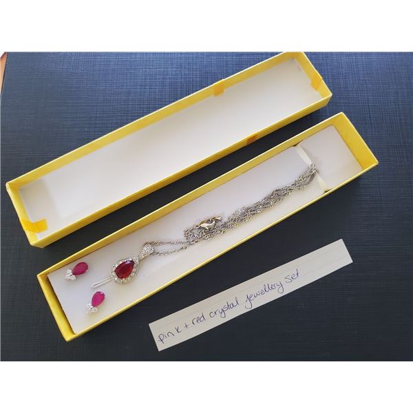 UNRESERVED Pink and red crystal jewelry set