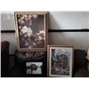 Image 1 : 3 framed pictures