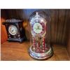 Image 10 : 727 -- 2 Glass Dome Clocks + Little Box Clock
