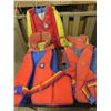 Image 1 : lot of 5 life jackets various sizes