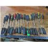 Image 1 : lot of assorted screwdrivers