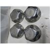 Image 2 : set of 4 ford matching hub covers